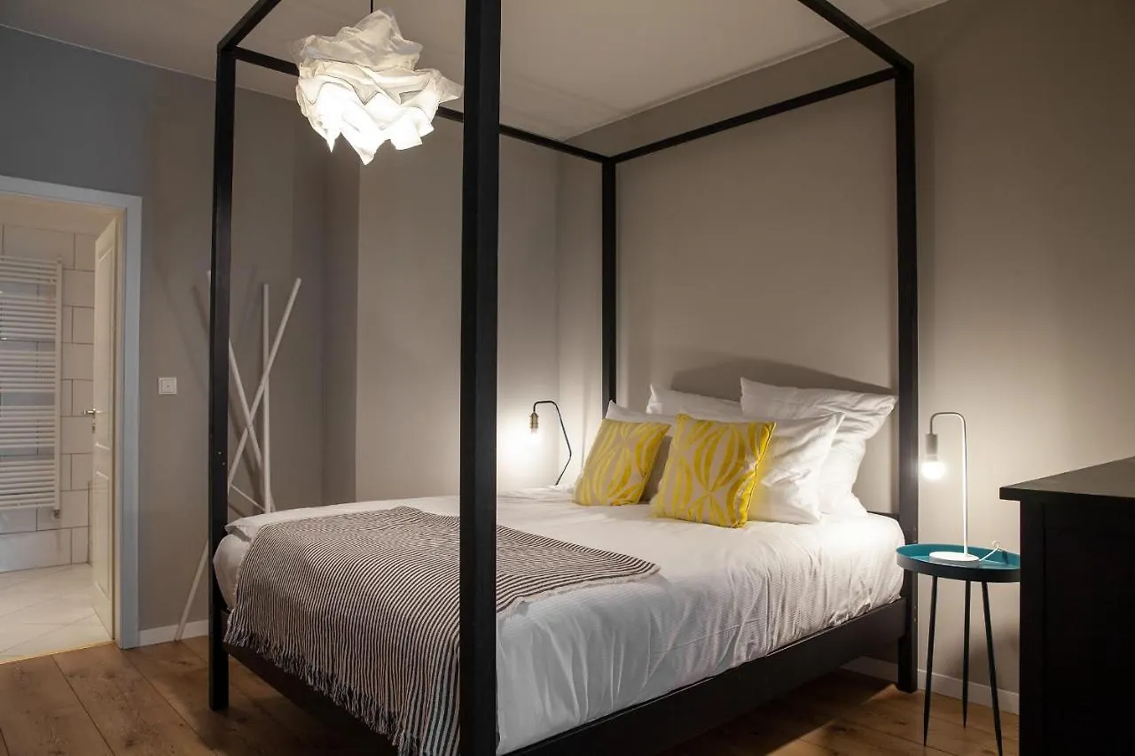 The Suite Hotel Fabric Frankfurt am Main 2*,